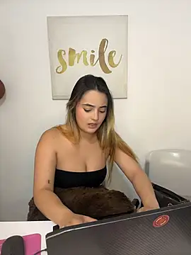 Antonella_Julieta Live XXX-Chat