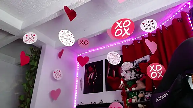 Niky_777's Live XXX Chat