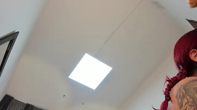 selene_red_'s Live XXX Chat