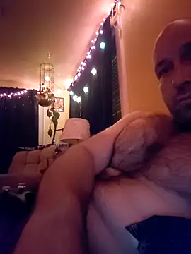 Brucejuce6669 Show in webcam