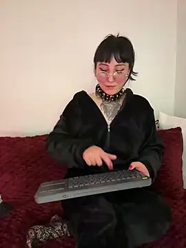 Ravenna666_'s Live XXX Chat