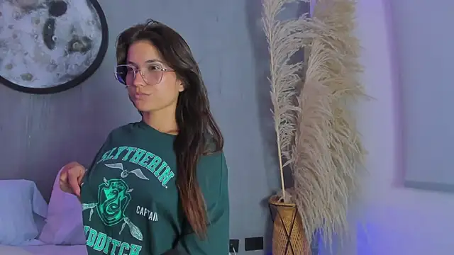 دردشة scarlett_rosse_x الجنسي ة المباشرة