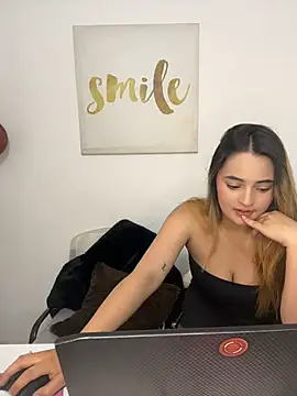 Czat XXX na żywo – Antonella_Julieta