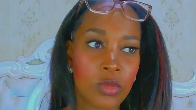 Kelly_Swift – Naživo XXX chat