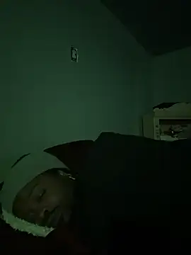 MIGHTYDEMONXXX: διαδικτυακό σόου στην κάμερα