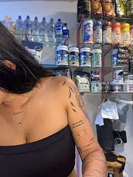 Chat +18 de ANABOONCE_ ao vivo