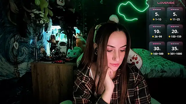 Chat +18 de Selbi_Paine ao vivo