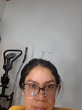 Aila_PhoneのライブXXXチャット