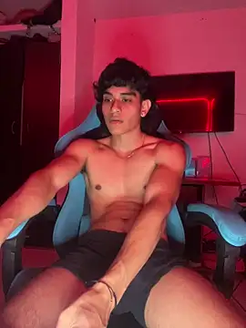 IronLatino's Webcam Show