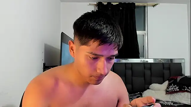 Chat +18 de mateo-Esposito ao vivo