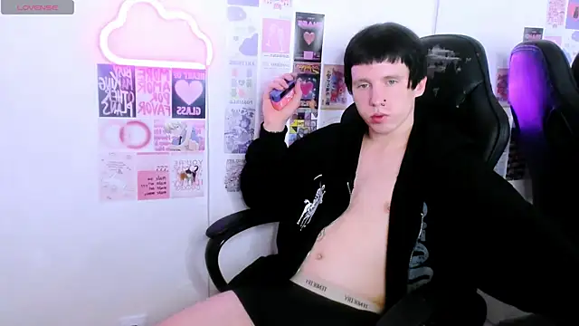 CutieKai_ 在線直播表演