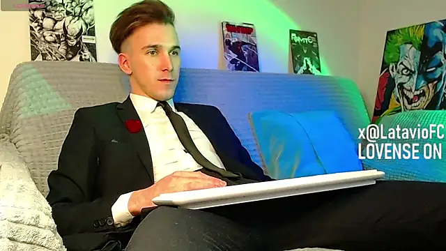 Midnighter_ 即時 XXX 聊天