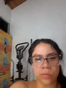 Chat +18 de Aila_Phone ao vivo