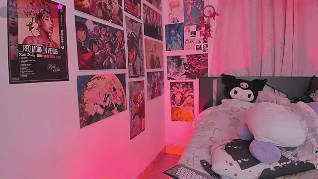 MissCurvyTop Adlı Modelin Canlı XXX Sohbeti