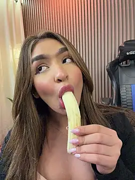 Chat +18 de jenn_fit ao vivo