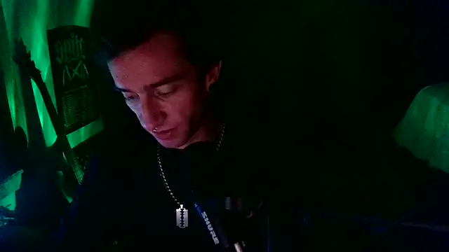 Pokazy przed kamerką – LEVIATHANX666