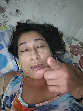 دردشة PatriciaGrajales الجنسية المباشرة