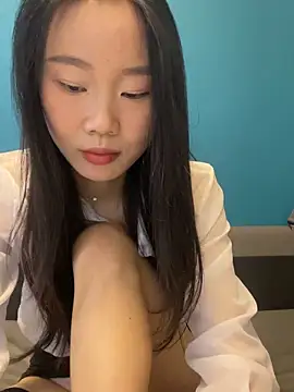 ZHJKS9988's Live XXX Chat