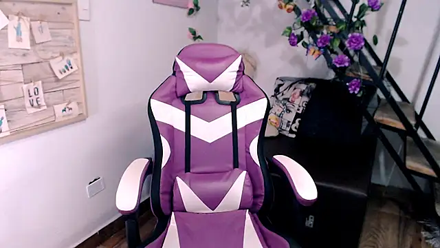 Chat XXX en directo de samantha_baby_