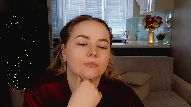 Mira_Mermayd Adlı Modelin Canlı XXX Sohbeti