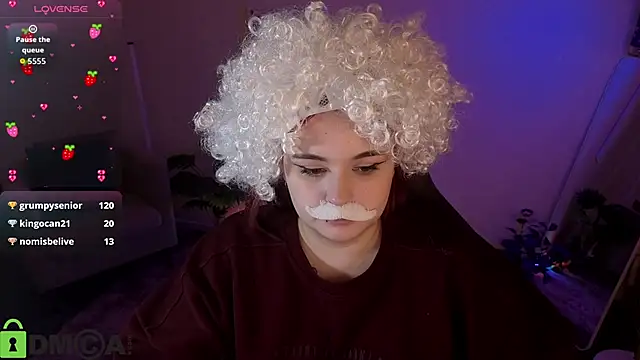 Mia_R0ss Chat XXX in diretta