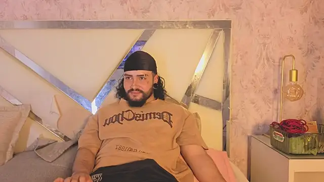 Chat +18 de Benny_and_Mark ao vivo