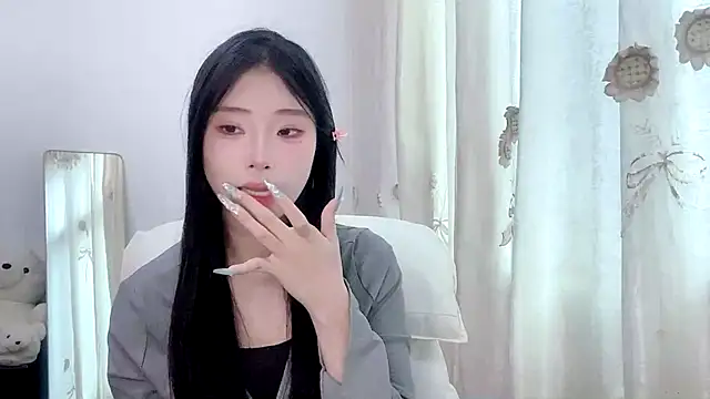 yiyibaby2026: вебкам-шоу