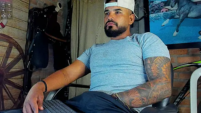 dominic_jonson Chat XXX in diretta