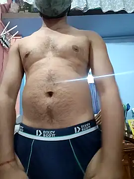 hemat_996 Chat XXX in diretta