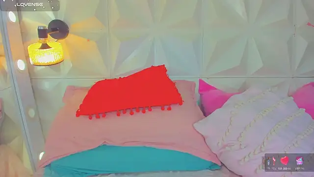 cute_latinaxxx's Live XXX Chat