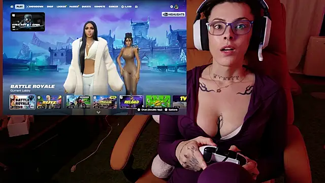 GennaJames Show in webcam