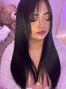 XXX chat uživo modela Mericute_