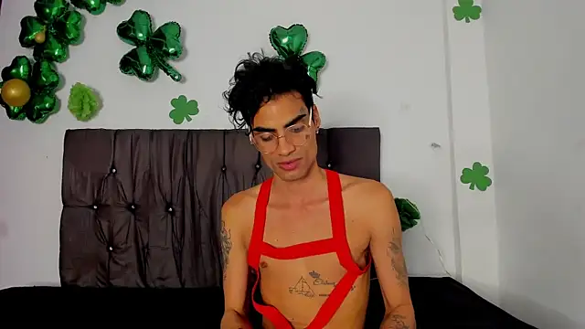 Gay_Red_Room Webcamshow