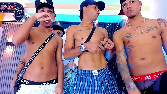 Pertunjukan Kamera Web the_knights_of_the_night_