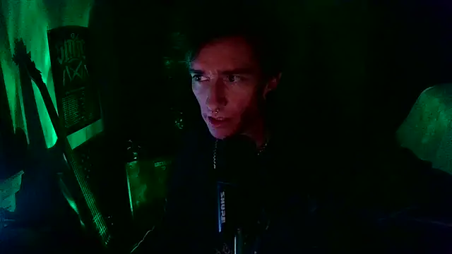 LEVIATHANX666: вебкам-шоу