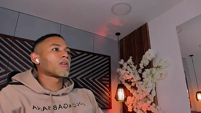 XXX chat uživo modela B_Wild