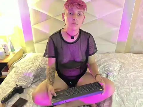 DannyRouds live XXX chat