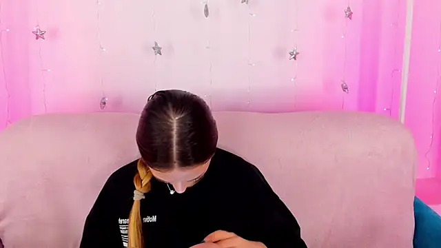 Chat +18 de VasilisaTheWiseX ao vivo