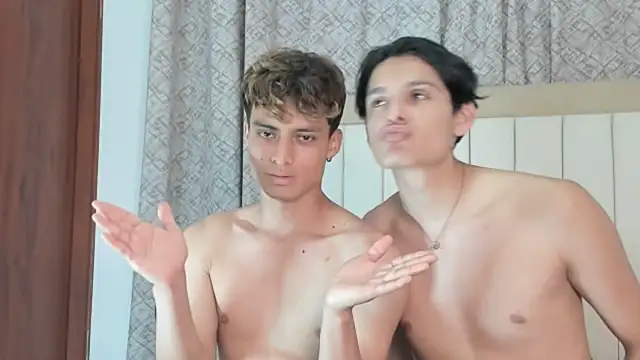 thomas_and_thiago webcam show