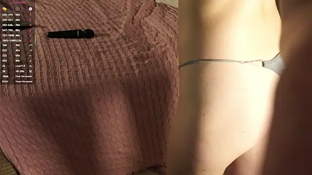 IdaJonesy's Live XXX Chat