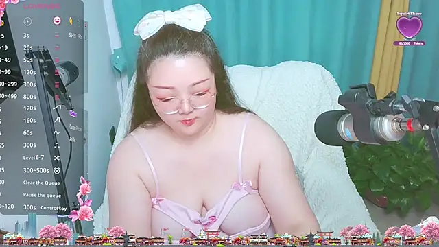 AngelwithEcup's Live XXX Chat