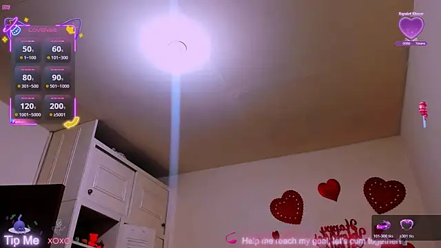 Chat +18 de Rosie_Good_girl ao vivo