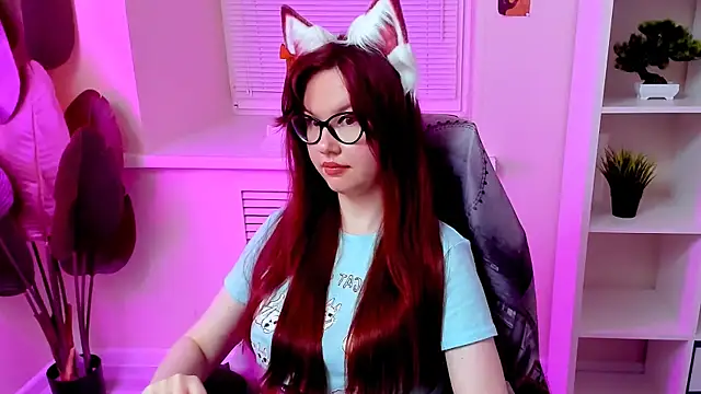 Онлайн чат XXX CarolGiggly