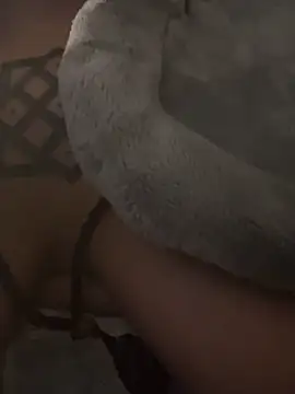 Chat +18 de nickytheehawtie ao vivo