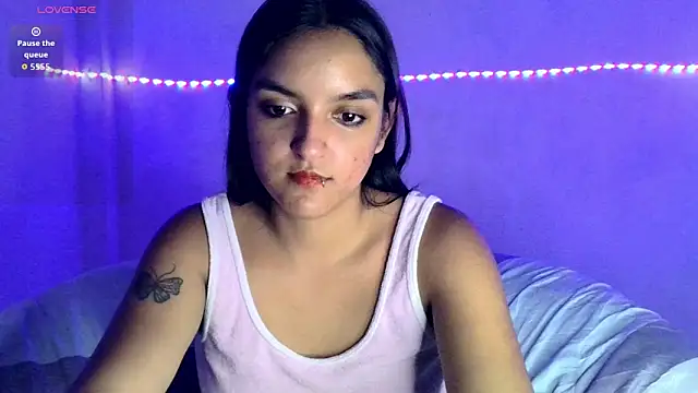 Ari_20_ Chat XXX live