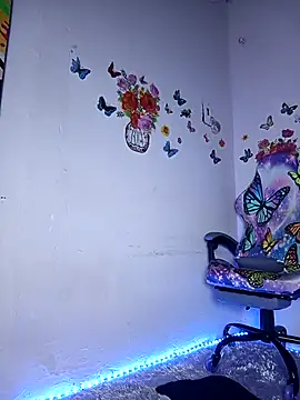 Show modela DaslyTsRoze na web-kameri