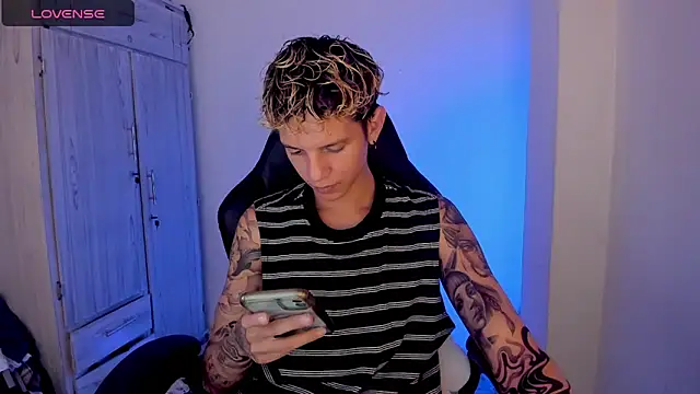 Chat XXX en directo de tylernova