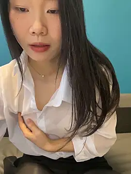 ZHJKS9988 Chat XXX in diretta