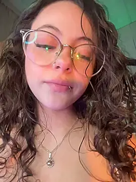 Webkamerová show TeaseDollXXX