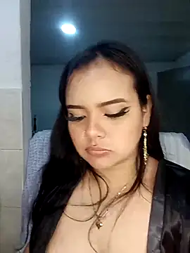 Emily_Rouse23's Live XXX Chat